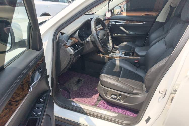 Used Hanteng X7 2018 X7S 1.5T Automatic Luxury Model Driver Seat