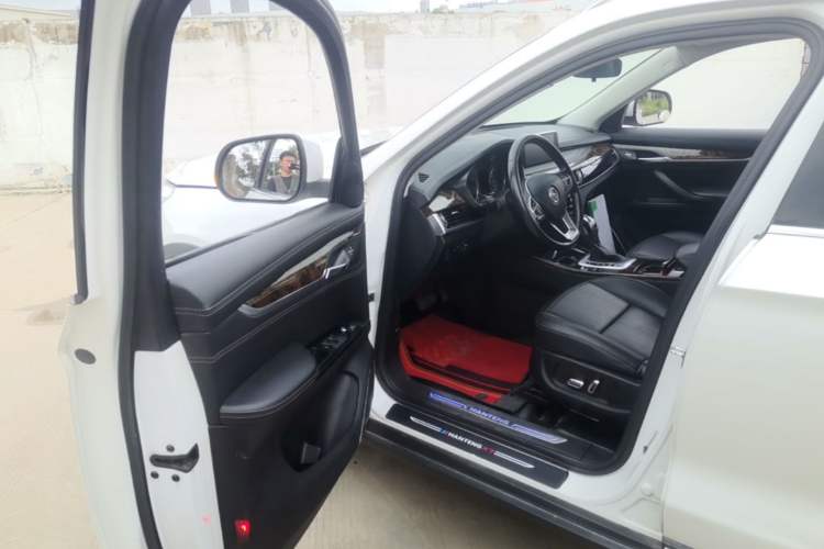 Used Hanteng X7 2018 X7S 1.5T Automatic Luxury Model Driver Seat