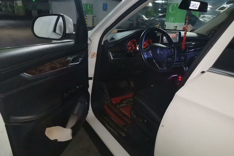 Used Hanteng X7 2018 X7S 1.5T Automatic Luxury Model Driver Seat