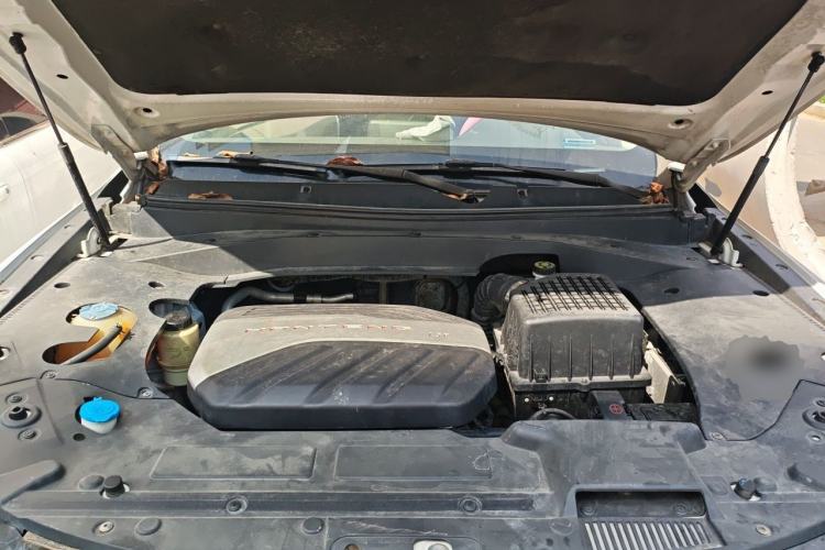 Used Hanteng X7 2018 X7S 1.5T Automatic Luxury Model Engine Bay