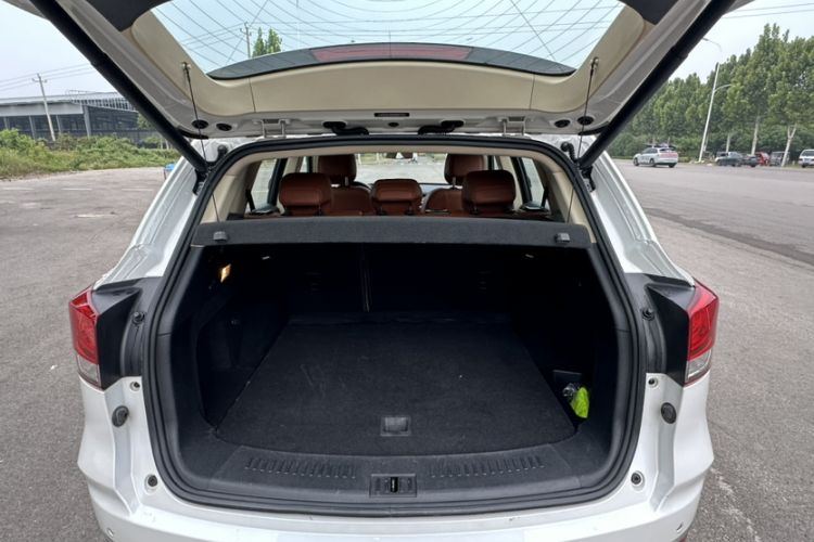 Used Hanteng X7 2018 X7S 1.5T Automatic Luxury Model Exterior 10