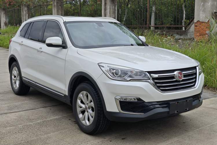 Used Hanteng X7 2018 X7S 1.5T Automatic Luxury Model Exterior 4