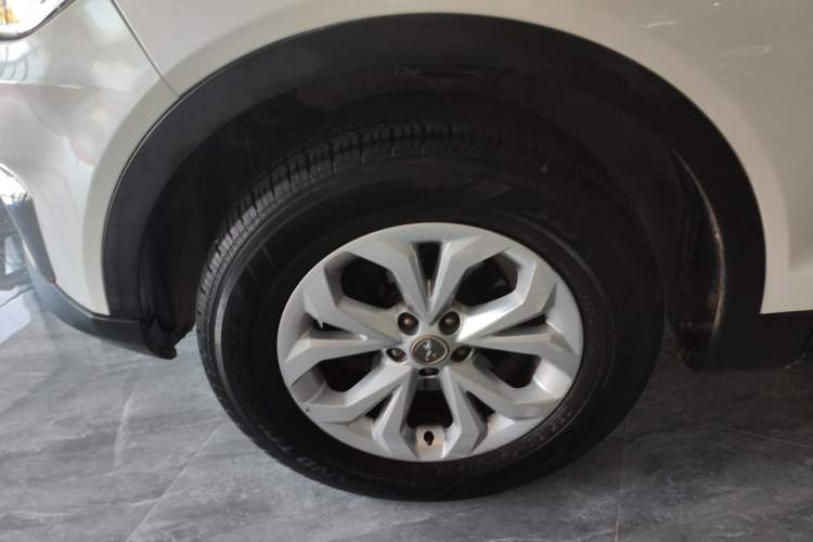 Used Hanteng X7 2018 X7S 1.5T Automatic Luxury Model Exterior 4