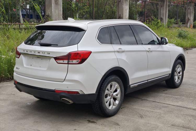 Used Hanteng X7 2018 X7S 1.5T Automatic Luxury Model Exterior 5