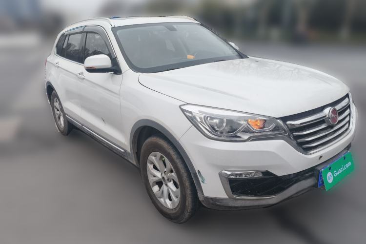 Used Hanteng X7 2018 X7S 1.5T Automatic Luxury Model Front Right 45 Deg
