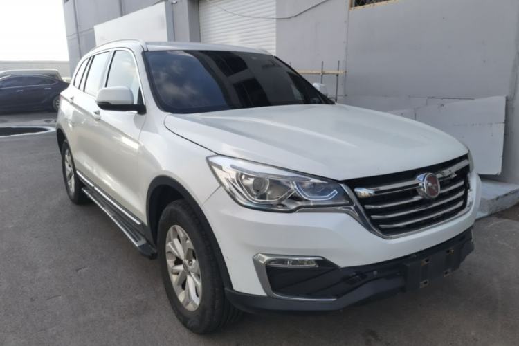 Used Hanteng X7 2018 X7S 1.5T Automatic Luxury Model Front Right 45 Deg