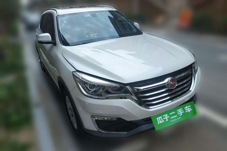 Used Hanteng X7 2018 X7S 1.5T Automatic Luxury Model Front Right 45 Deg