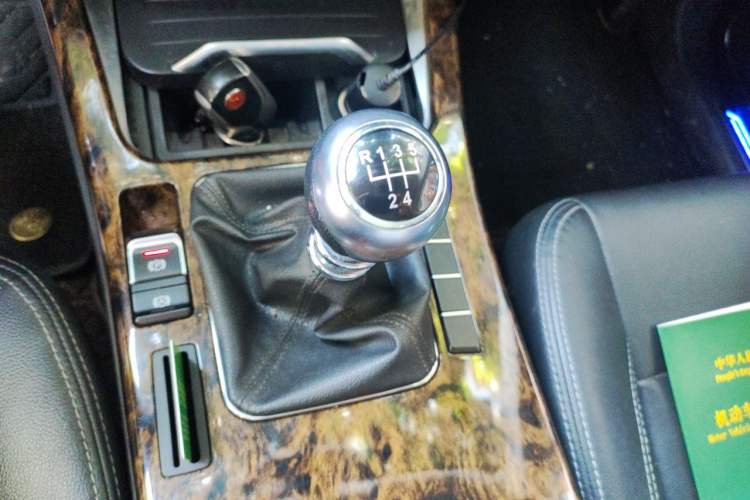 Used Hanteng X7 2018 X7S 1.5T Manual Luxury Model Gear Lever