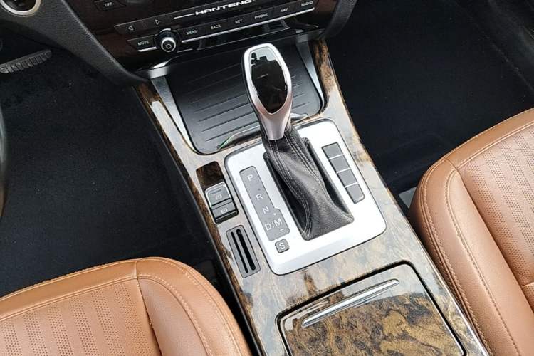 Used Hanteng X7 2018 X7S 1.5T Automatic Luxury Model Gear Lever