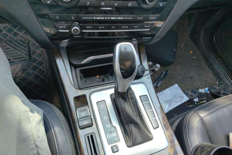 Used Hanteng X7 2018 X7S 1.5T Automatic Luxury Model Gear Lever