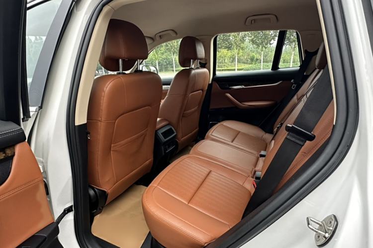 Used Hanteng X7 2018 X7S 1.5T Automatic Luxury Model Interior 1