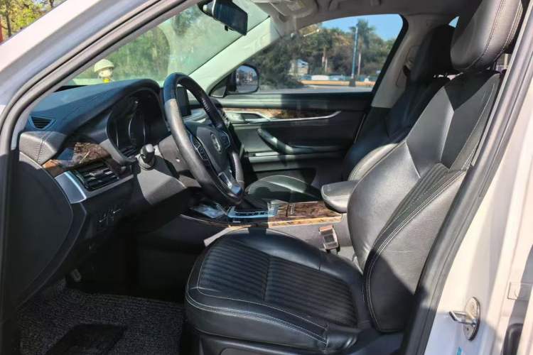 Used Hanteng X7 2018 X7S 1.5T Automatic Luxury Model Left Front Seat