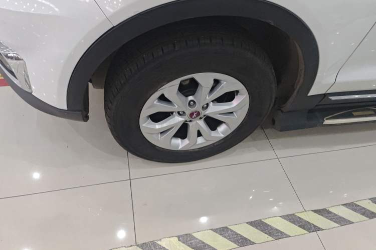Used Hanteng X7 2018 X7S 1.5T Automatic Luxury Model Left Front Wheel Hub