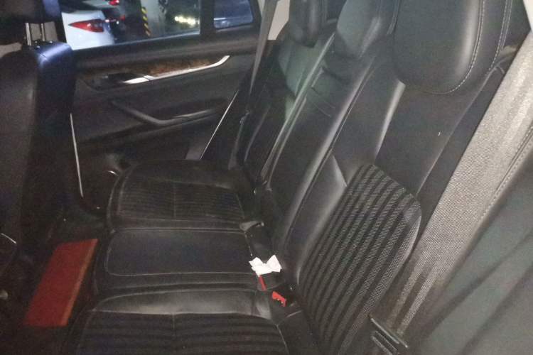 Used Hanteng X7 2018 X7S 1.5T Automatic Luxury Model Left Rear Seat