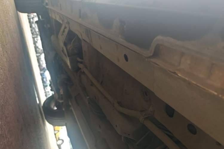 Used Hanteng X7 2018 X7S 1.5T Automatic Luxury Model Left Side Sill