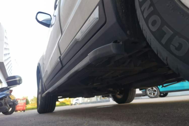 Used Hanteng X7 2018 X7S 1.5T Automatic Luxury Model Left Side Sill
