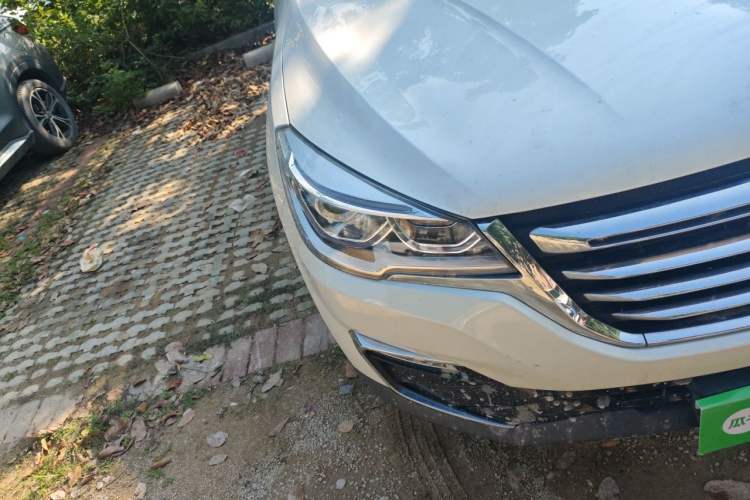 Used Hanteng X7 2018 X7S 1.5T Automatic Luxury Model Right Front Headlight