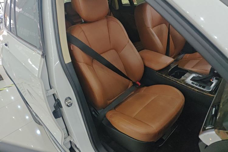 Used Hanteng X7 2018 X7S 1.5T Automatic Luxury Model Right Front Seat