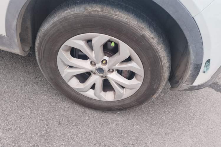 Used Hanteng X7 2018 X7S 1.5T Automatic Luxury Model Right Front Wheel Hub