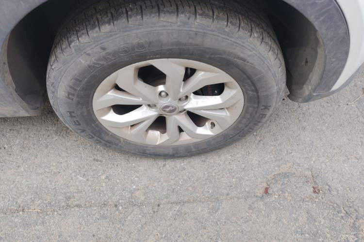 Used Hanteng X7 2018 X7S 1.5T Automatic Luxury Model Right Front Wheel Hub