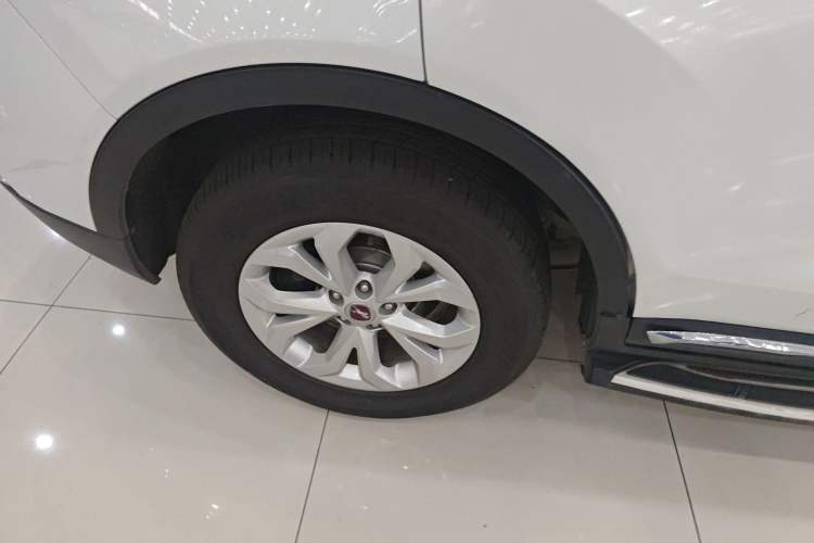Used Hanteng X7 2018 X7S 1.5T Automatic Luxury Model Right Rear Wheel Hub