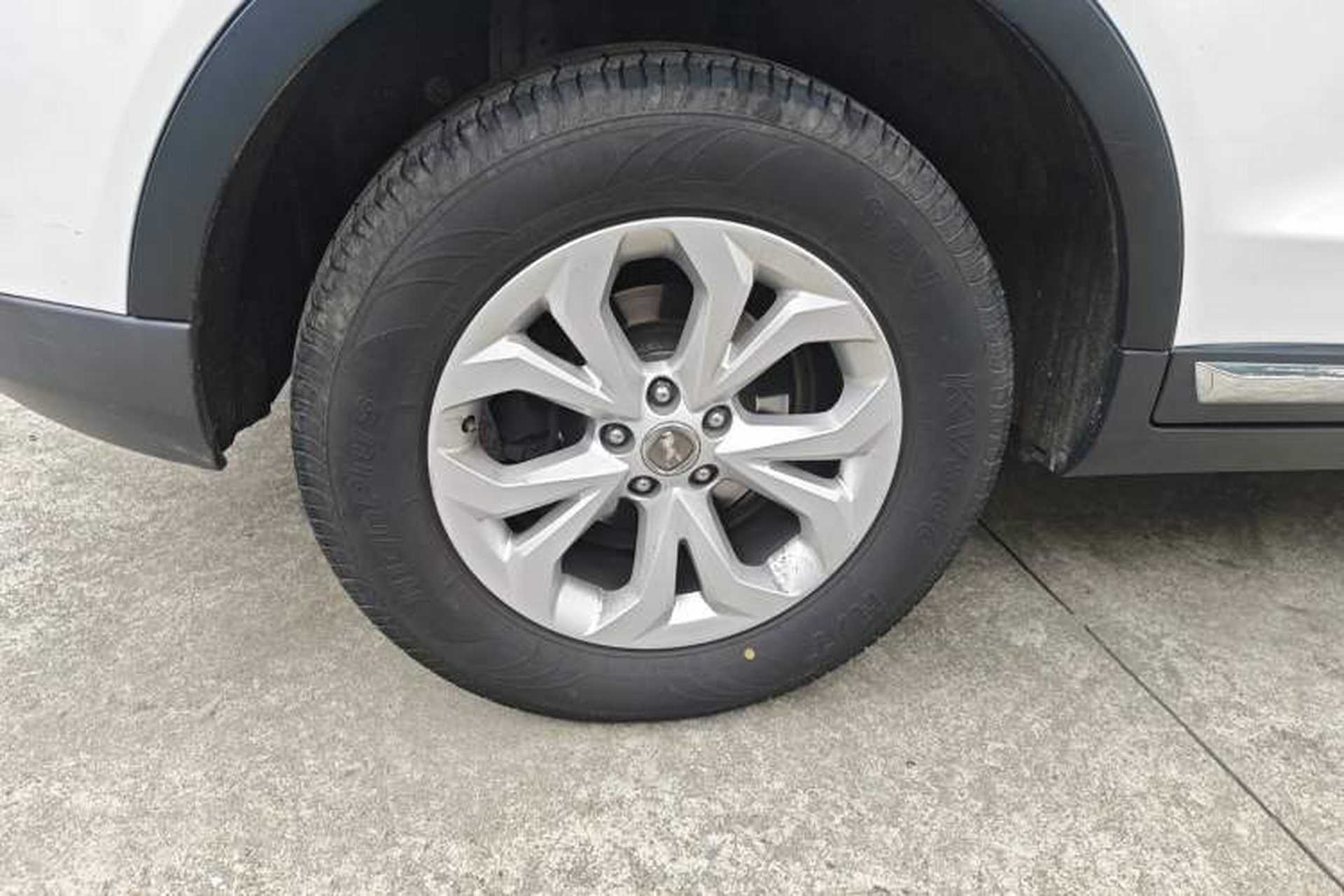 Used Hanteng X7 2018 X7S 1.5T Automatic Luxury Model Right Rear Wheel Hub