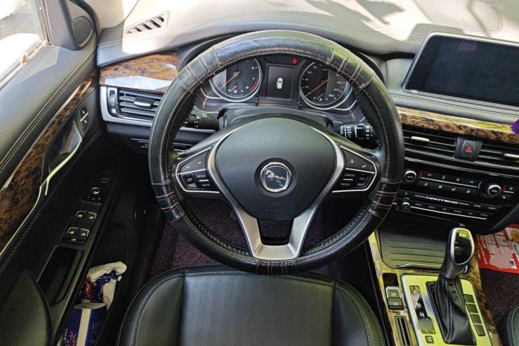 Used Hanteng X7 2018 X7S 1.5T Automatic Luxury Model Steering Wheel