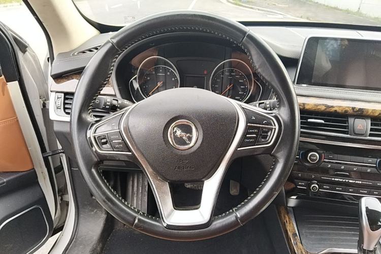 Used Hanteng X7 2018 X7S 1.5T Automatic Luxury Model Steering Wheel