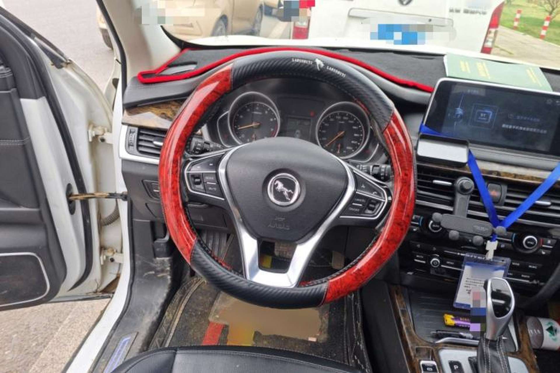 Used Hanteng X7 2018 X7S 1.5T Automatic Luxury Model Steering Wheel