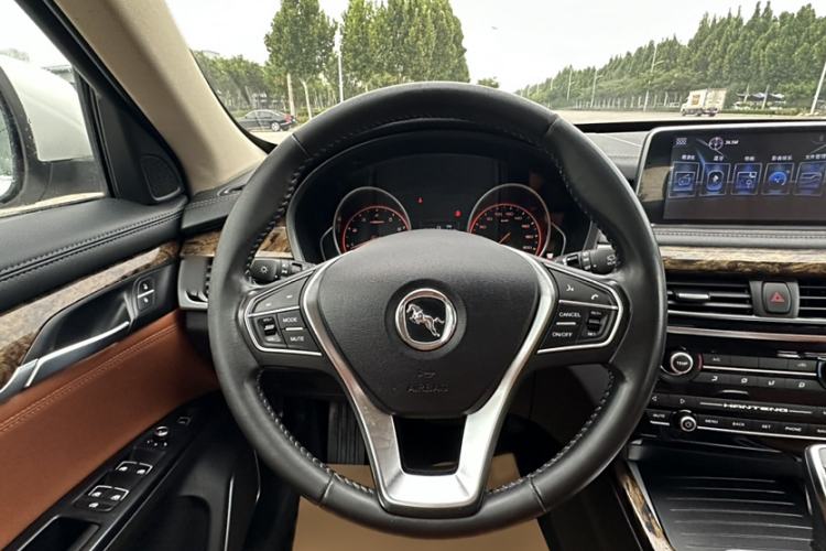Used Hanteng X7 2018 X7S 1.5T Automatic Luxury Model Steering Wheel