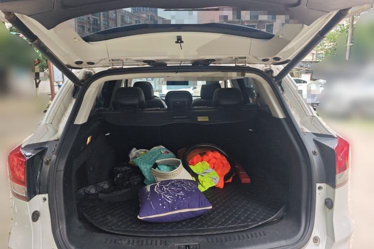 Used Hanteng X7 2018 X7S 1.5T Automatic Luxury Model Trunk