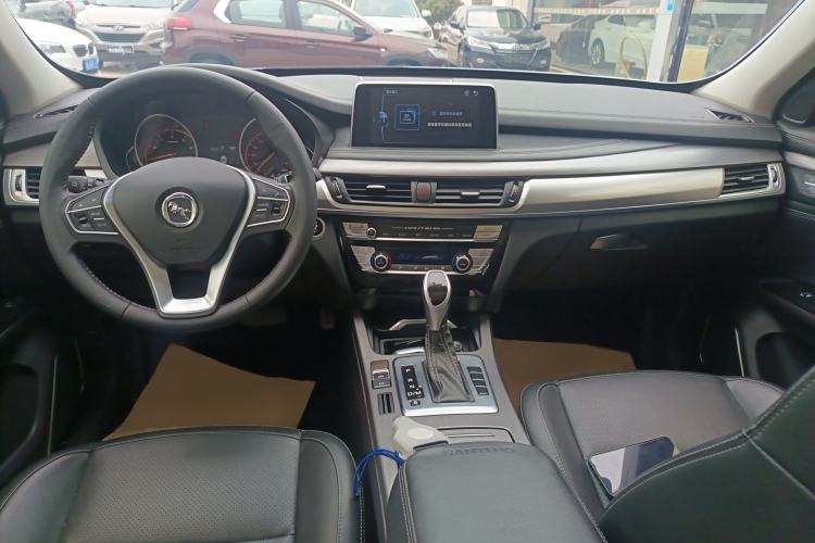 Used Hanteng X7 2020 X7S 1.5T Automatic Smart Luxury Model Center Console