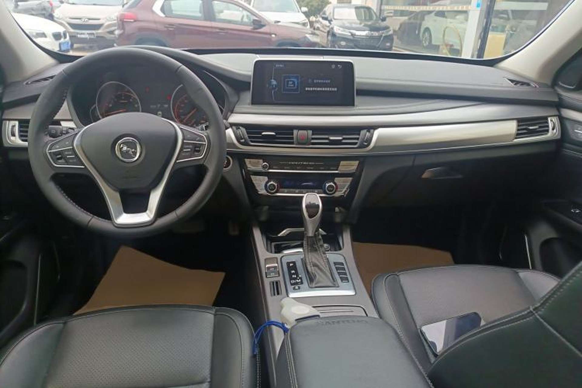 Used Hanteng X7 2020 X7S 1.5T Automatic Smart Luxury Model Center Console