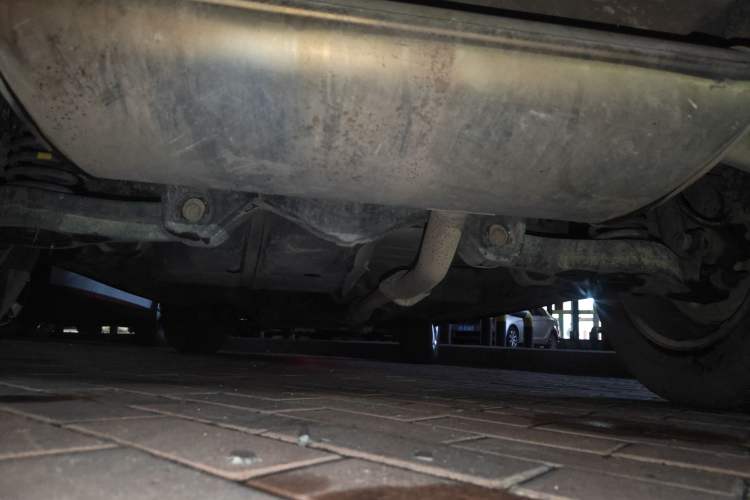 Used Hanteng X7 2020 X7S 1.5T Automatic Smart Luxury Model Chassis Rear