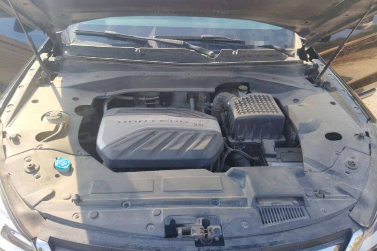 Used Hanteng X7 2020 X7S 1.5T Manual Luxury Model Engine Bay