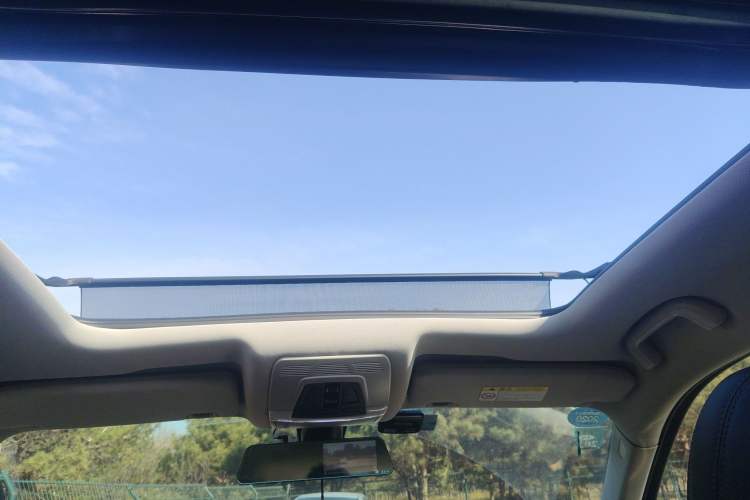 Used Hanteng X7 2020 X7S 1.5T Manual Luxury Model Headliner