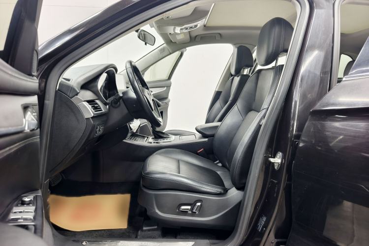 Used Hanteng X7 2020 X7S 1.5T Automatic Smart Luxury Model Interior 3