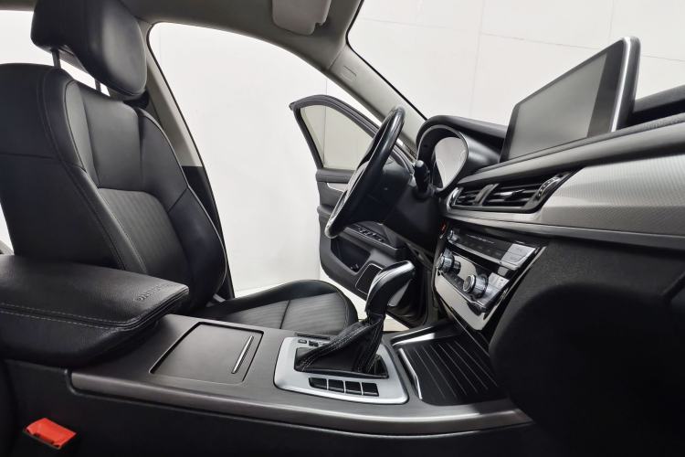 Used Hanteng X7 2020 X7S 1.5T Automatic Smart Luxury Model Interior 7