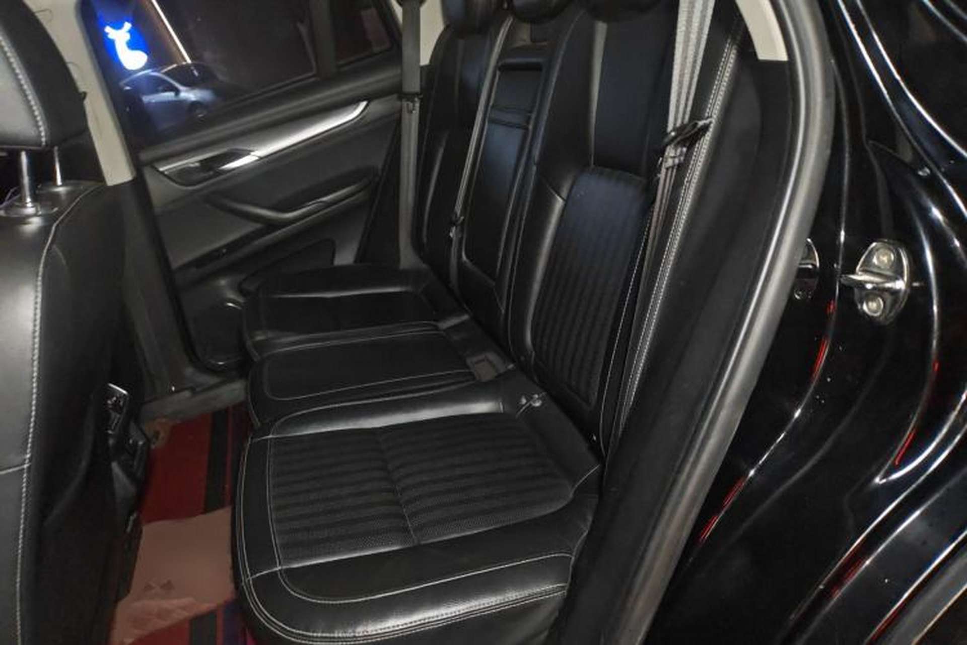 Used Hanteng X7 2020 X7S 1.5T Automatic Smart Luxury Model Left Rear Seat