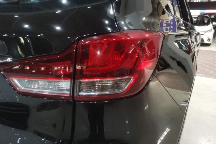 Used Hanteng X7 2020 X7S 1.5T Automatic Smart Luxury Model Right Rear Taillight