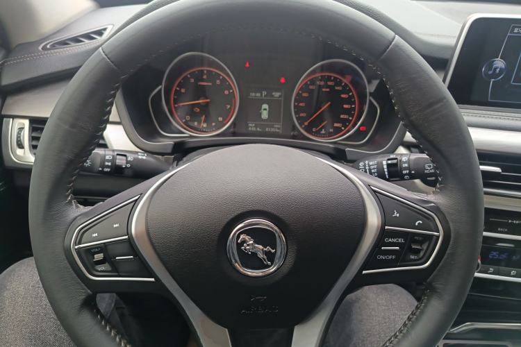 Used Hanteng X7 2020 X7S 1.5T Automatic Smart Luxury Model Steering Wheel
