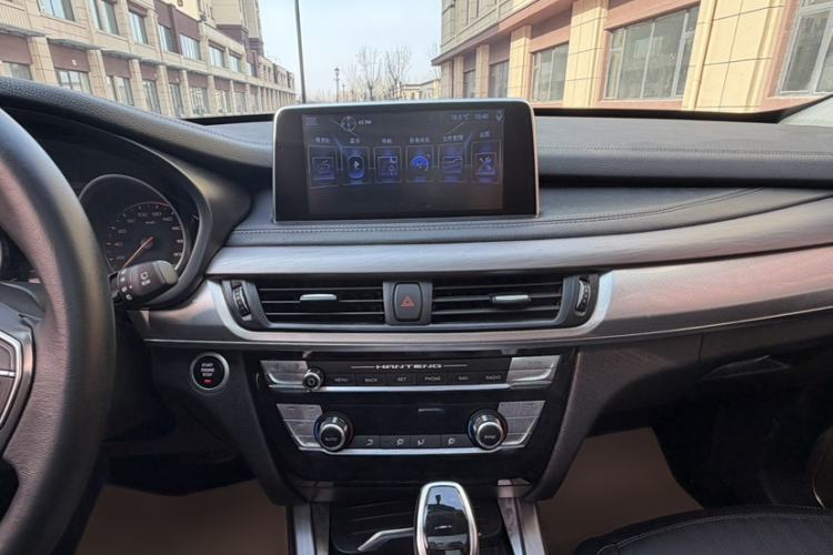 Used Hanteng X7 2020 X7S 1.5T Automatic Smart Luxury Model Audio And AC Panel