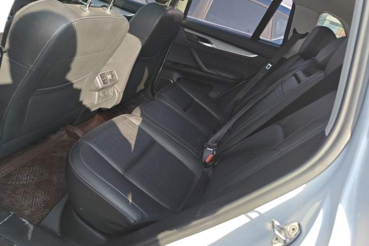 Used Hanteng X7 2020 X7S 1.5T Automatic Smart Luxury Model Left Rear Seat