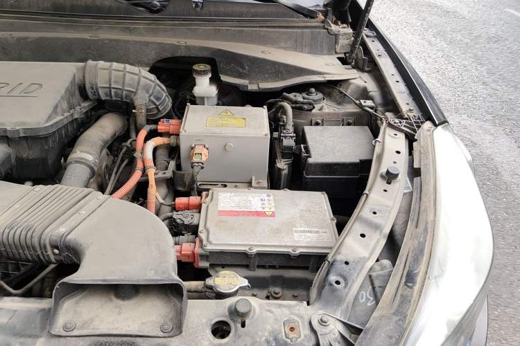 Used Hanteng X7 New Energy 2018 PHEV Luxury Edition Engine Bay Left