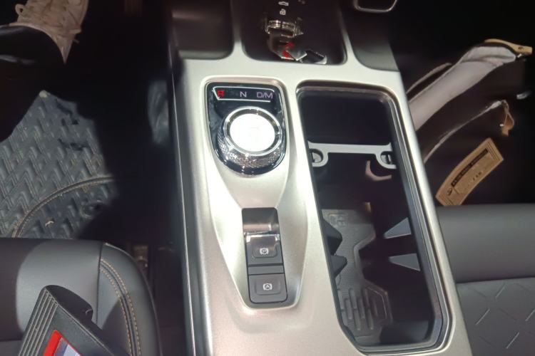 Used Haval DARGO 2024 2.0T DCT Chinese Rural Dog Edition Gear Lever