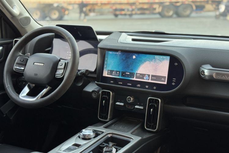 Used Haval DARGO 2024 2.0T DCT Chinese Rural Dog Edition Interior 6