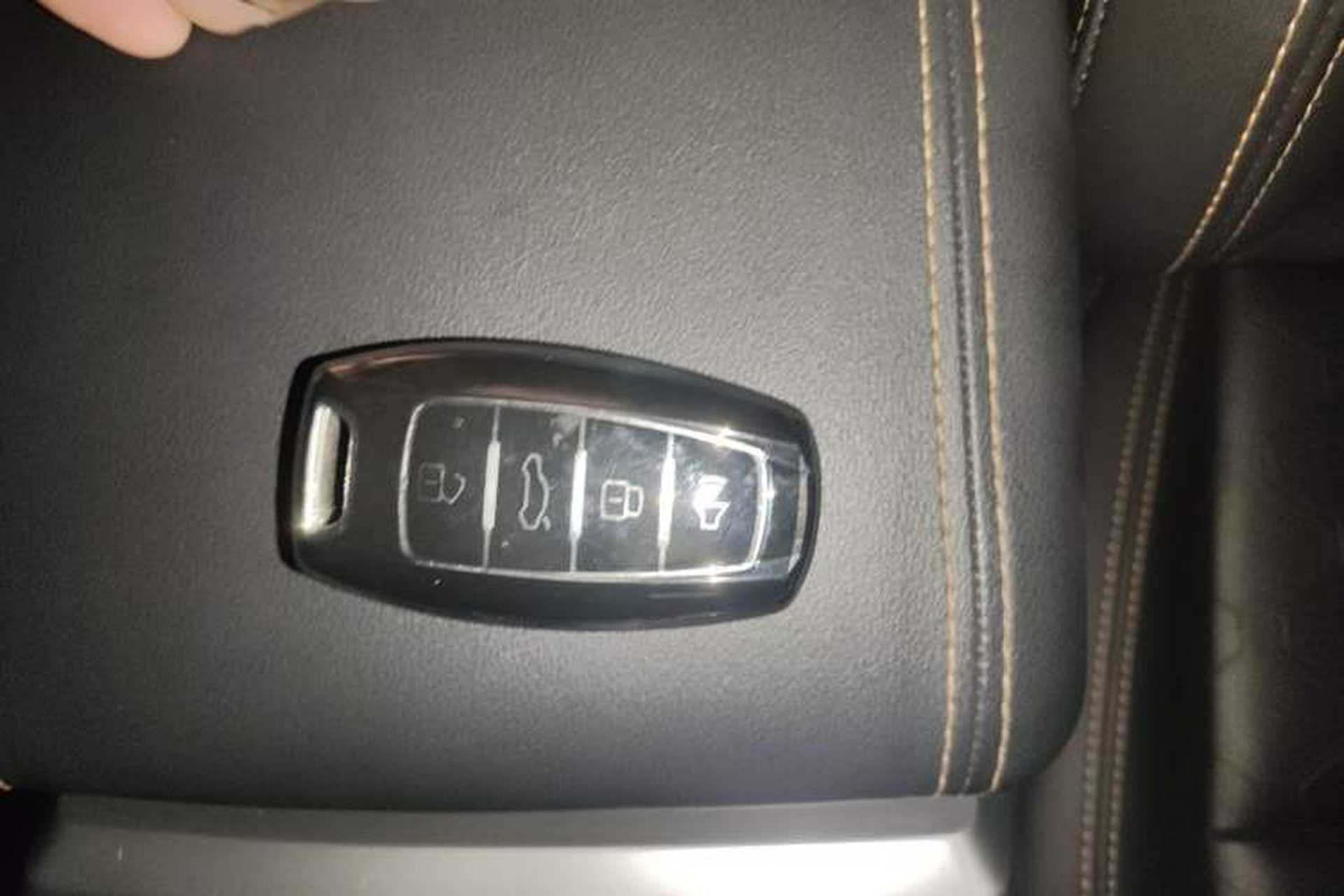 Used Haval DARGO 2021 1.5T DCT Two-Wheel Drive Labrador Edition Vehicle Key