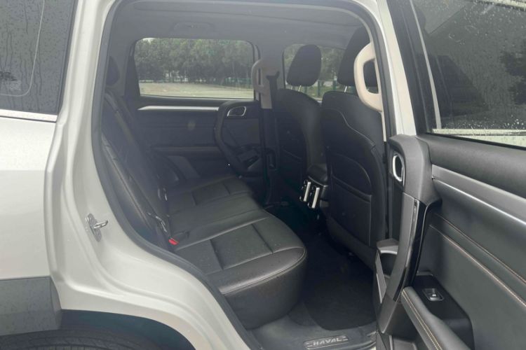 Used Haval DARGO 2022 2.0T DCT Two-Wheel Drive Huazhong Hound Edition Interior 2