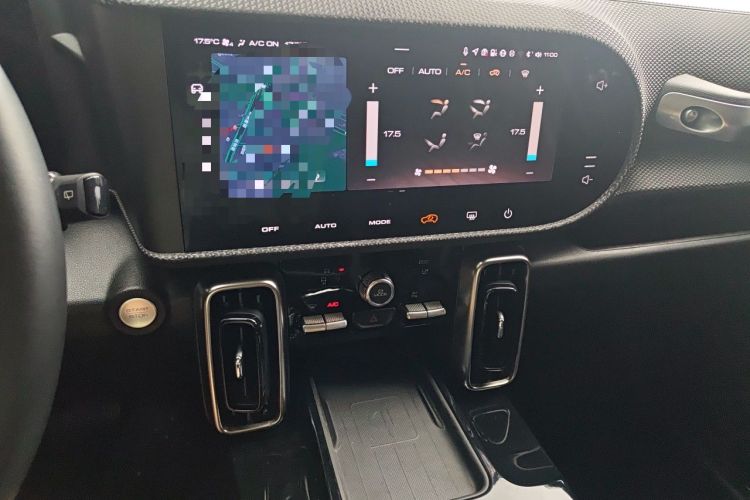 Used Haval DARGO 2021 1.5T DCT Two-Wheel Drive "Mǎquǎn" Edition Audio And AC Panel