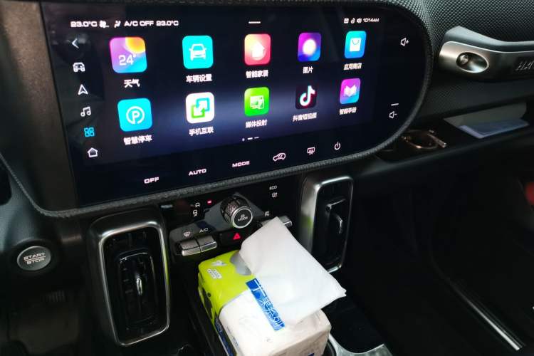 Used Haval DARGO 2021 1.5T DCT Two-Wheel Drive Border Collie Edition Audio And AC Panel